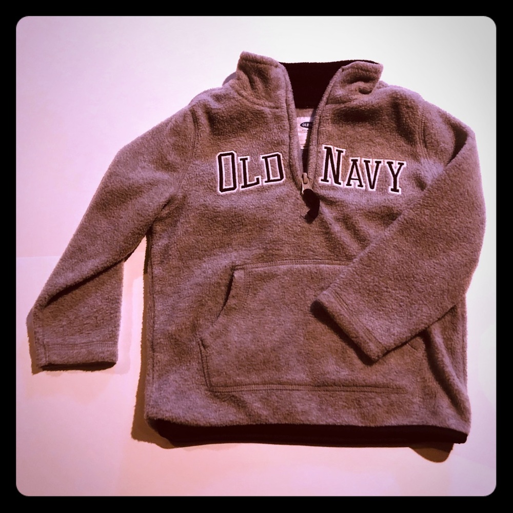 Old Navy Fleece Boys pull over